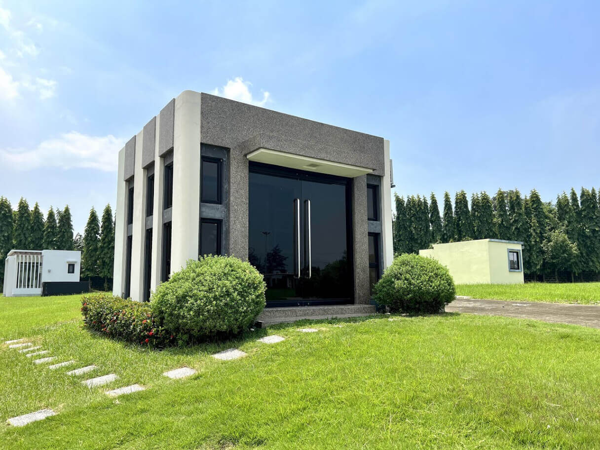 12 Lots 3