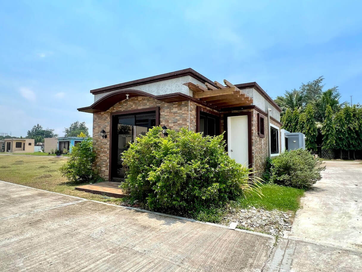 18 Lots 1
